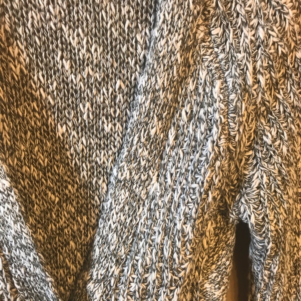 Anthro Angel of North Mori Cardigan - Picture 4 of 6